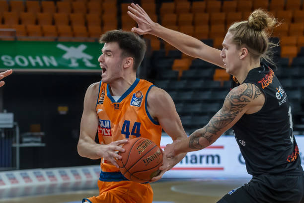 为孩子们提 为孩子们提