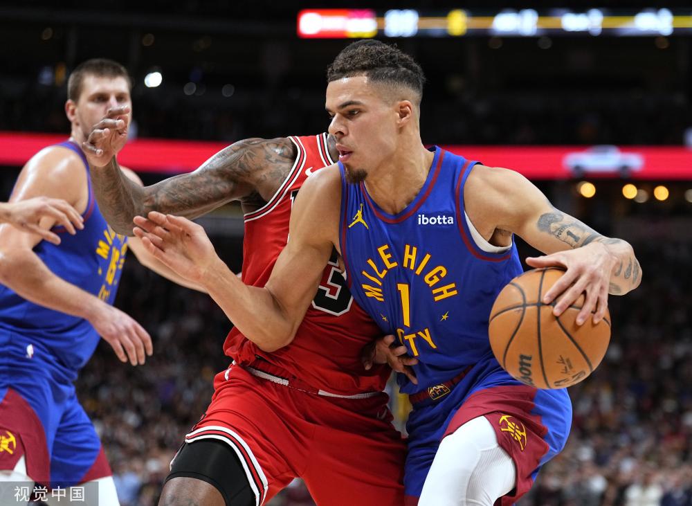 占据主导 占据主导